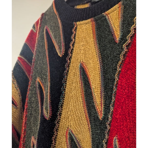 Tundra Canada 3D Textured Coogi Style Print Sweater Size Large - Picture 2 of 6